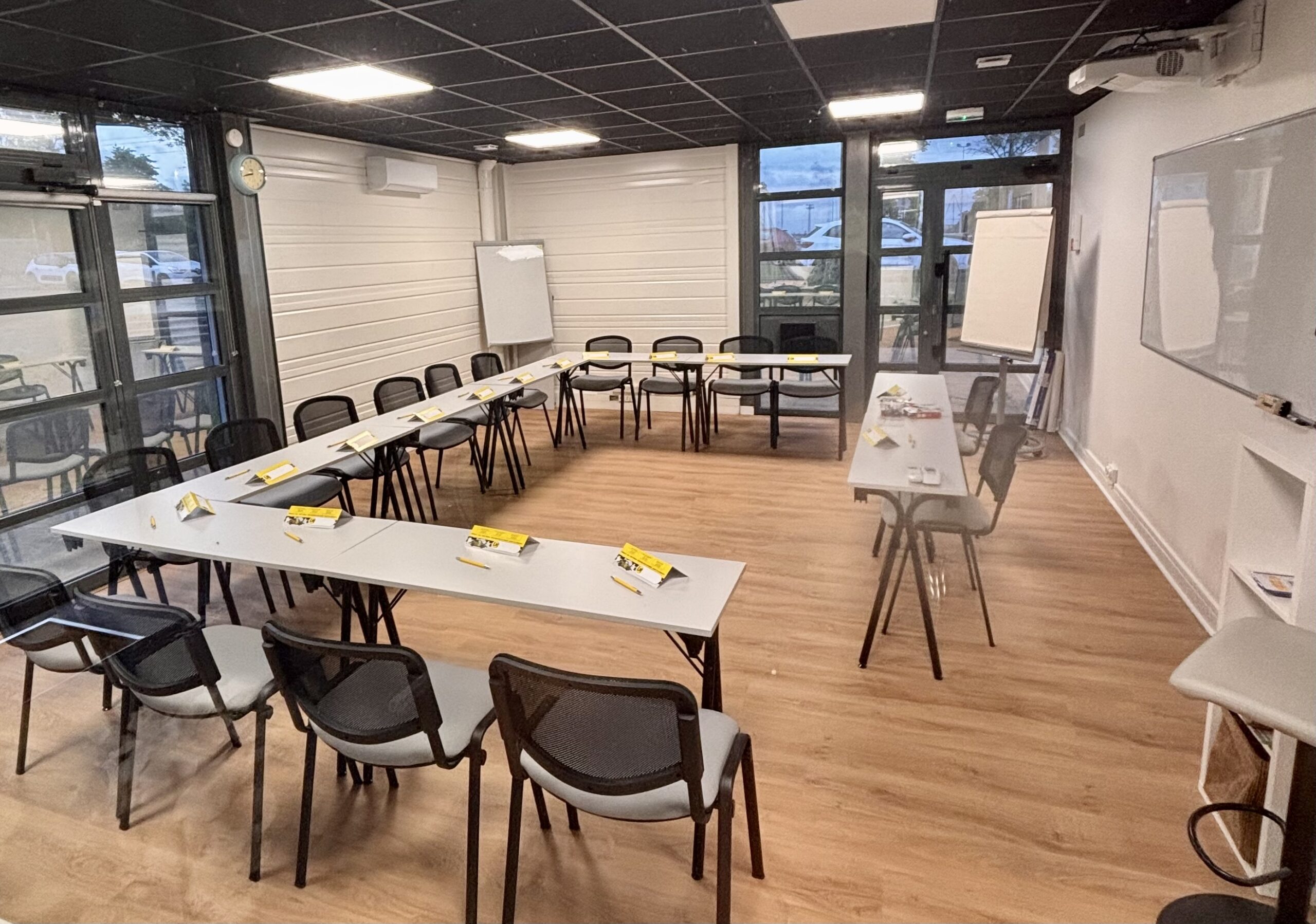 Salle de formation LM auto-école Université